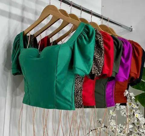 Blusa cropped feminino manga curta princesa decote V - BrazilStory