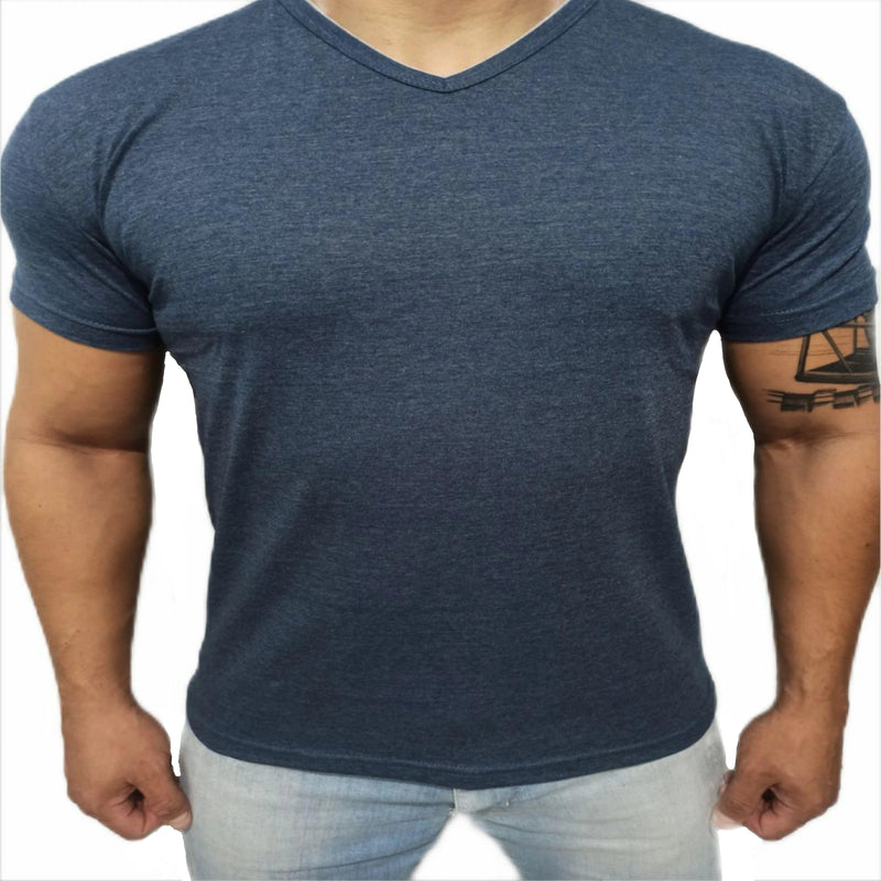 Camiseta Masculina Lisa Gola V Slim Fit - BrazilStory