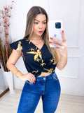 Blusa/punho/decote/Botões - BrazilStory