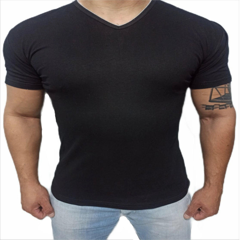Camiseta Masculina Lisa Gola V Slim Fit - BrazilStory