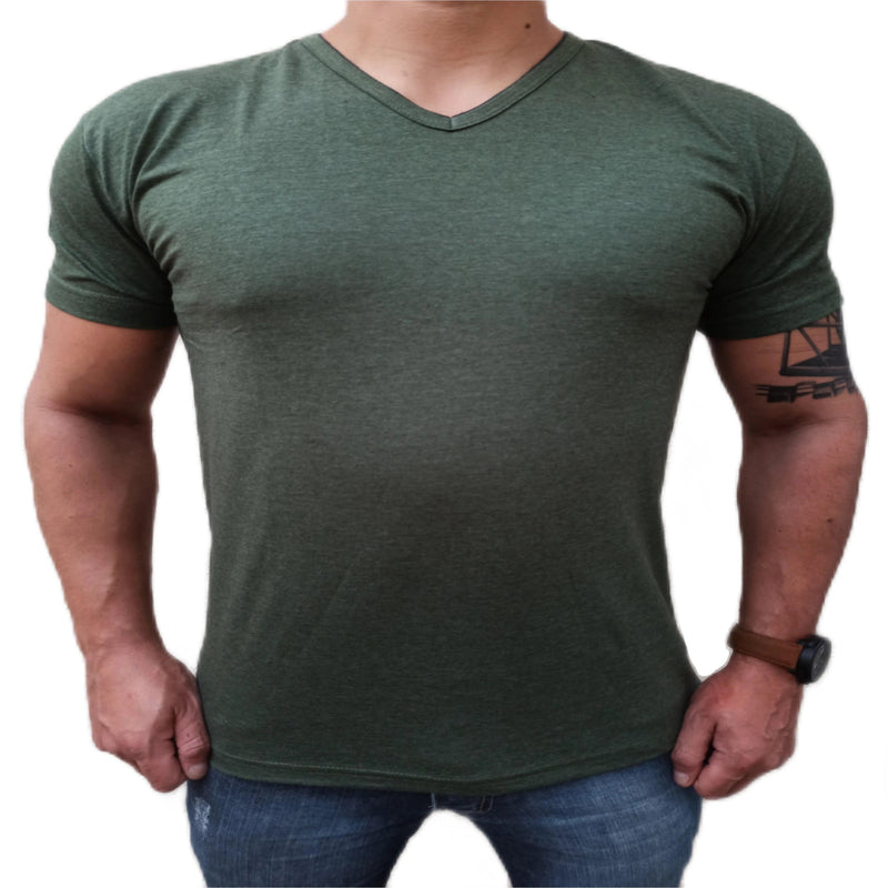 Camiseta Masculina Lisa Gola V Slim Fit - BrazilStory